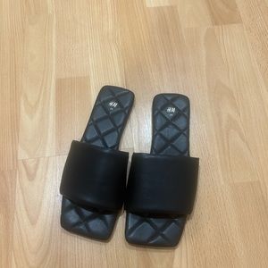 Women’s black square toe sandal, summer shoes, flats, trendy summer shoes